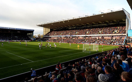 的表现击败 的表现击败